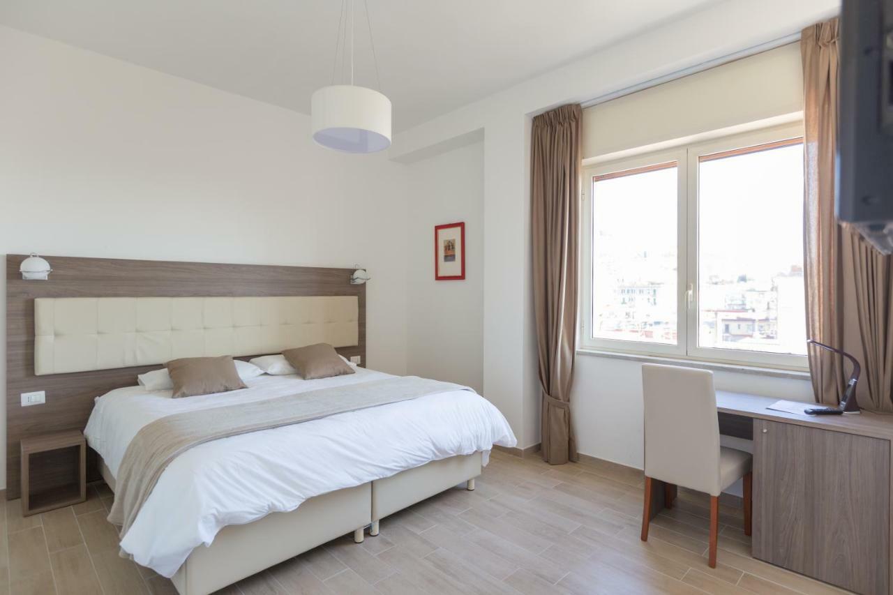 Mergellina Relais 2*